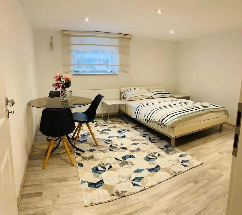 Private Apertment With Terrace Appartement Hannover